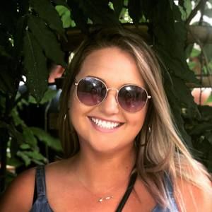 Meet your Posher, Alyson